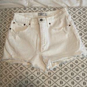 Brand new curve love denim shorts 28/6 Abercrombie